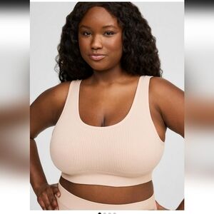 Seamless Scoop Bralette